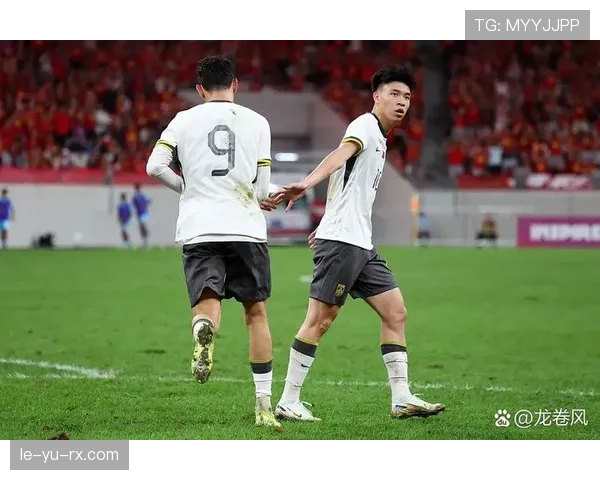 解放者杯激战正酣，强队竞逐晋级席位，精彩表现点燃球迷期待