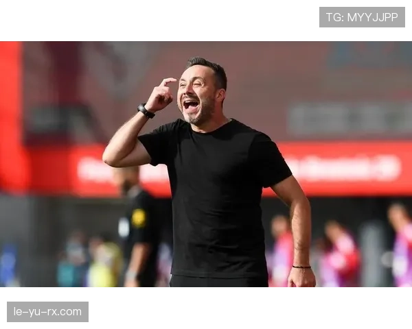 曼联新星持续高光表现引爆英超，球迷热议其未来前景