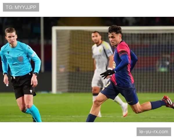 佩德里荣膺欧冠最佳年轻球员，闪耀赛场彰显未来巨星潜质