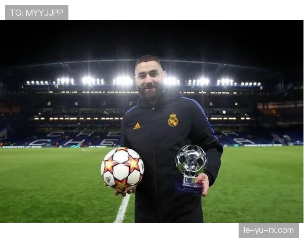 本泽马闪耀赛场助皇马夺冠，领袖风范尽显