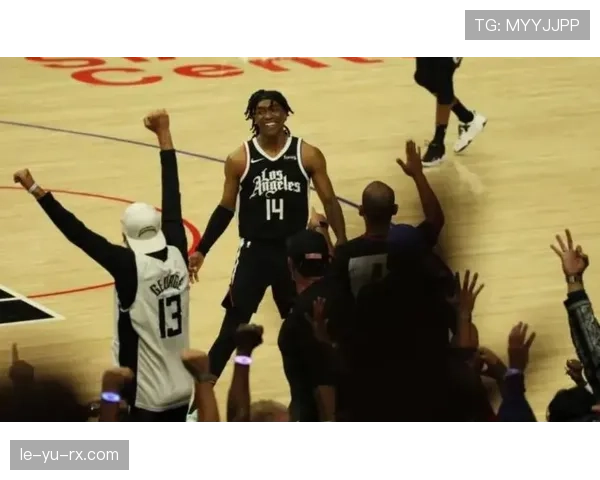 法蒂闪耀逆转战，攻防俱佳助球队翻盘