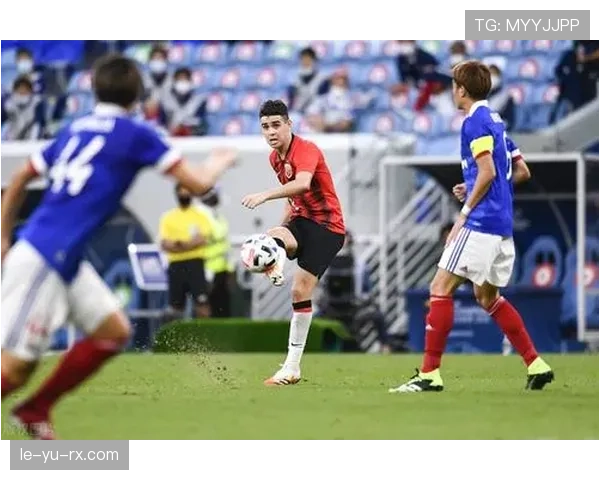 伊布拉希马·科纳特在新赛季表现稳健，助力球队追逐冠军目标